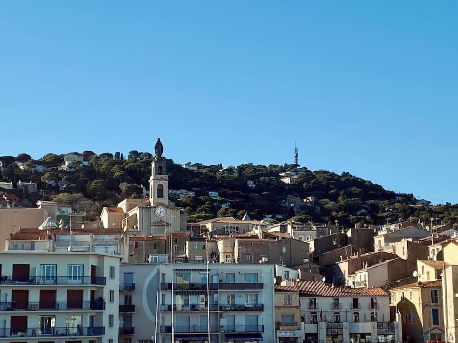 "Georgio" Grand Appartement Traversant Avec Vue Canal Et Parking Sète Exterior foto