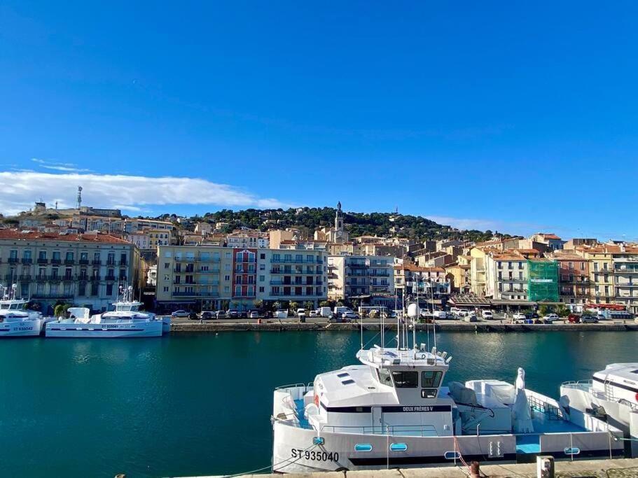 "Georgio" Grand Appartement Traversant Avec Vue Canal Et Parking Sète Exterior foto